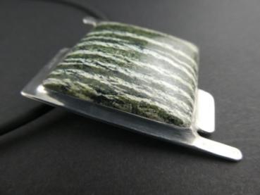 Silberauge (Serpentin) Kettenanhänger